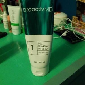 Proactiv MD deep cleansing facewash